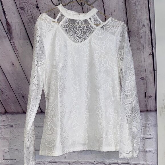 Bydesign blouse   - Picture 1 of 5